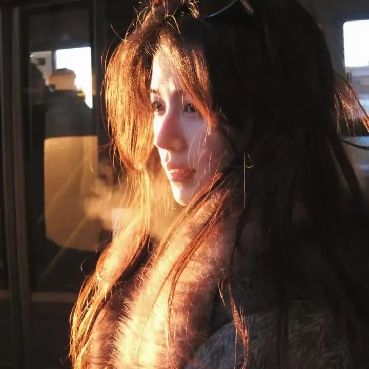 女鬼来敲门